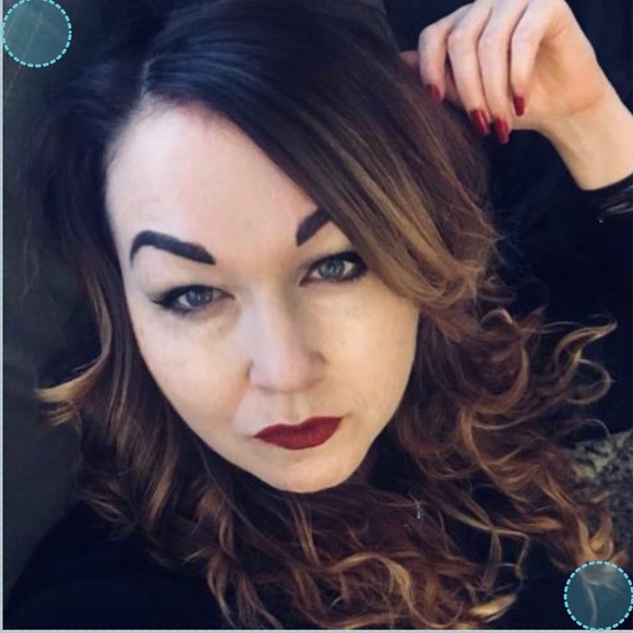 Meet your Posher, Jela - Picture 4 of 4